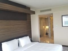 -上海虹桥西郊假日酒店