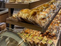 -小飞象面包公社(珠江路金鹰店)