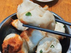 -黄阿姨锅贴大王(万航渡路店)