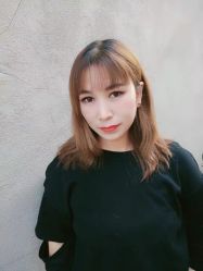 -时尚殿堂明星门店