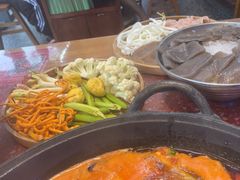 -赵美丽·重庆社区火锅·直营店(火车东站·中豪国际店)