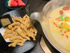 -湊湊火锅·茶憩(打浦桥日月光店)