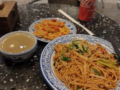 -赣南粉局·江西小炒·锅气炒粉(人民广场店)
