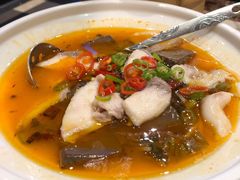 自制酸菜鱼-稻香酒家(长宁KING88广场店)