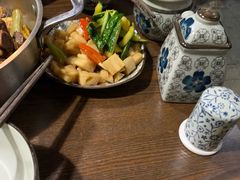 -内蒙焖面大盆骨餐馆(山大路店)