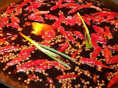 -纸盐河码头火锅(十八梯店)