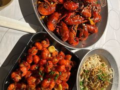 全味虾球-巴厘龙虾·榜首油焖大虾(音乐学院·沿江酒馆店)