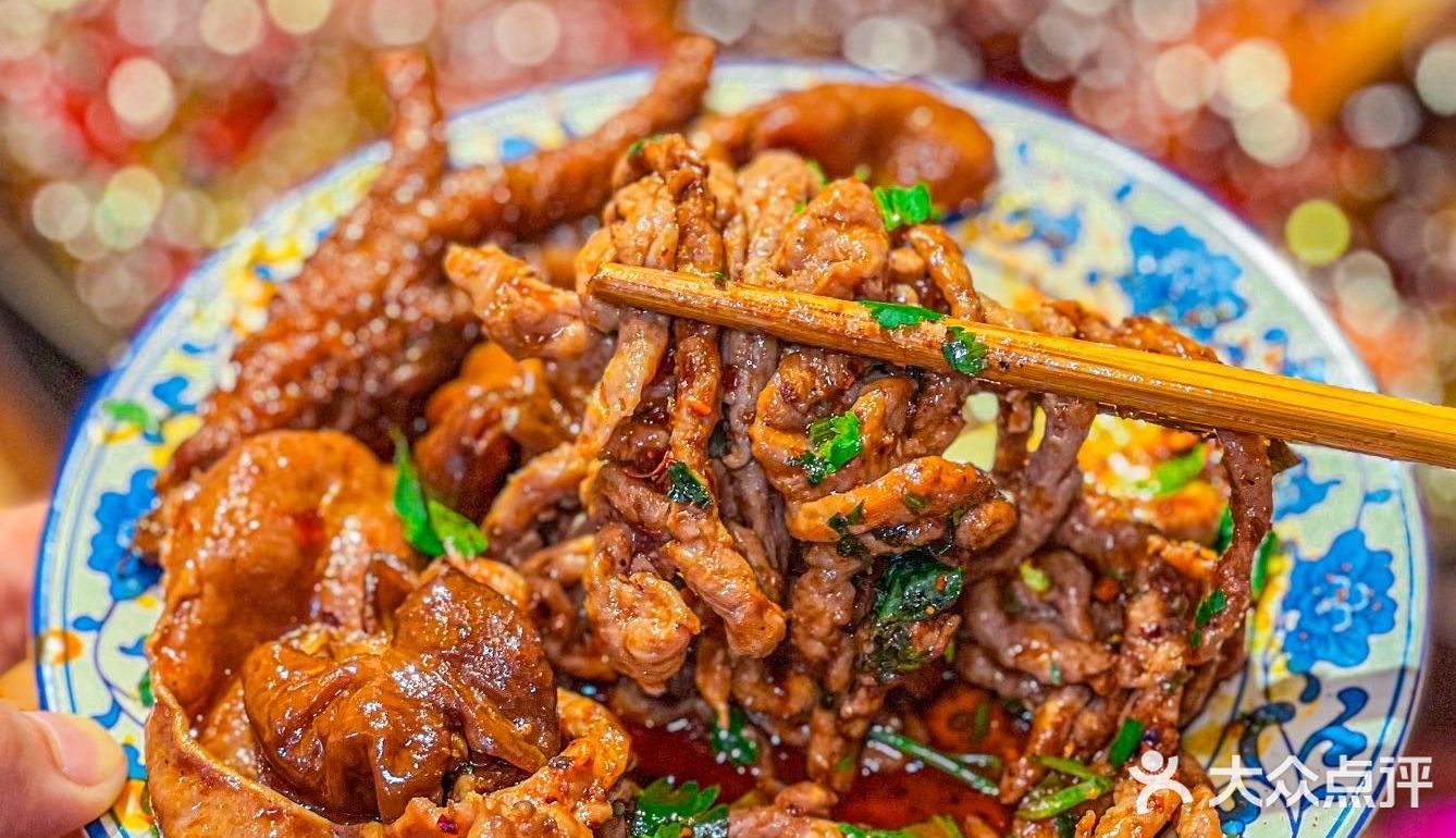 杭州！！！终于也有了！！！座⽆虚席