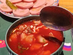 -米德维奇俄式西餐厅(西六道街店)