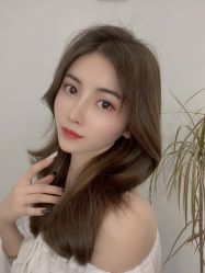 -AYO SALON