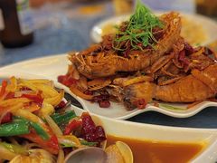 -覃记海鲜美食餐厅