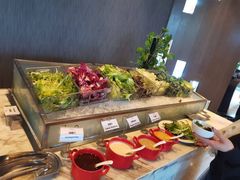 -筠咖啡西餐厅(上海国展宝龙丽筠酒店)