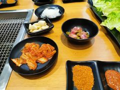 -肉甲韩国木炭烤肉(新壹街1店)