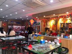 大堂-名超海鲜烧烤大排档