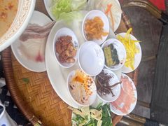 -桥香园云南过桥米线(金马碧鸡店)