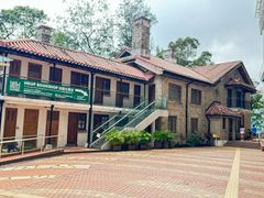 -香港大学