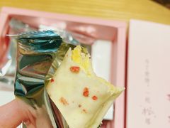 -浙茶集团狮峰·西湖龙井·杭州特产(莫干山路专卖店)