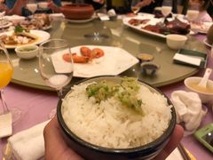 -沙龙酒家