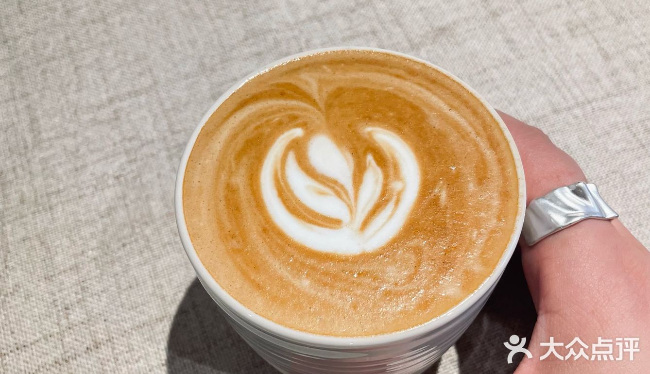 悠闲午后的街头惊喜-水森执物