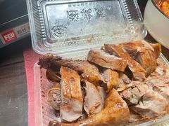 -陆稿荐观前街店