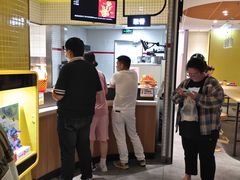 -麦当劳(普陀香溢花城店)