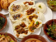 -李与白包子铺(桐梓林店)