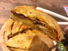 招牌牛肉锅盔-麻婆婆白家肥肠粉(海岸城店)