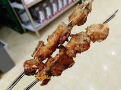 羊排串-瑞杰烧烤店·24小时营业(山东路店)