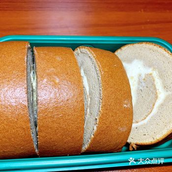 周末去西苑医院返程时发现地铁旁边有一家泸溪河