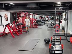 -坚果健身24小时工作室(定西路店)