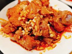 老妈冷吃兔-爆炸头阿姨小四川正宗川味小吃(无任何分店)