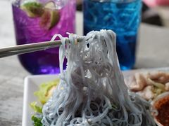 -蝶豆花蓝面条