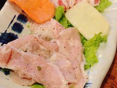 黑毛猪两种拼盘-炼火烤肉店