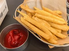 -必胜客(安盛金马店)