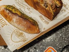 -Dough&Joe团憩(瑞虹天地月亮湾店)