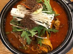 土豆排骨火锅-喇喇排骨火锅·传统韩式脊骨汤(望京西园总店)