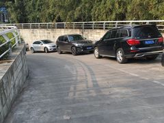 -四川大学华西医院-地下停车场