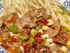 -李与白包子铺(桐梓林店)