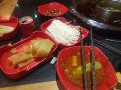 -董家湾重庆老火锅(张家窝店)
