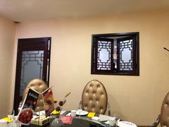 包厢-悦易餐厅(日新大厦店)