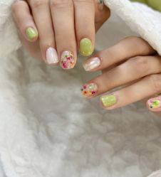 -斯馨·健康美甲美睫