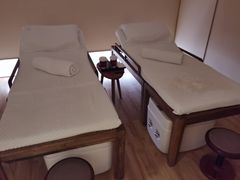 -常乐·对症推拿(绿地伊藤广场第77分店)