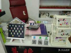 -东方丽人美甲