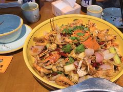 -休记光头香辣蟹干锅(绵竹店)
