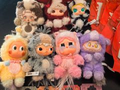 -泡泡玛特POPMART(上海环球港店)