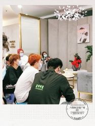 点击看大图 -八佰伴8008星级形象店