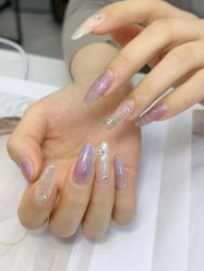 -七彩虹美甲美睫 半永久