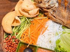 菜包鱼-婉泰·特色小吃·舂鸡脚(告庄二店)