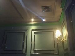 -欢乐迪KTV(南坪上海城店)