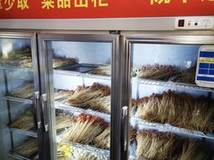 -咏勝锑锅麻辣烫(净居寺路总店)